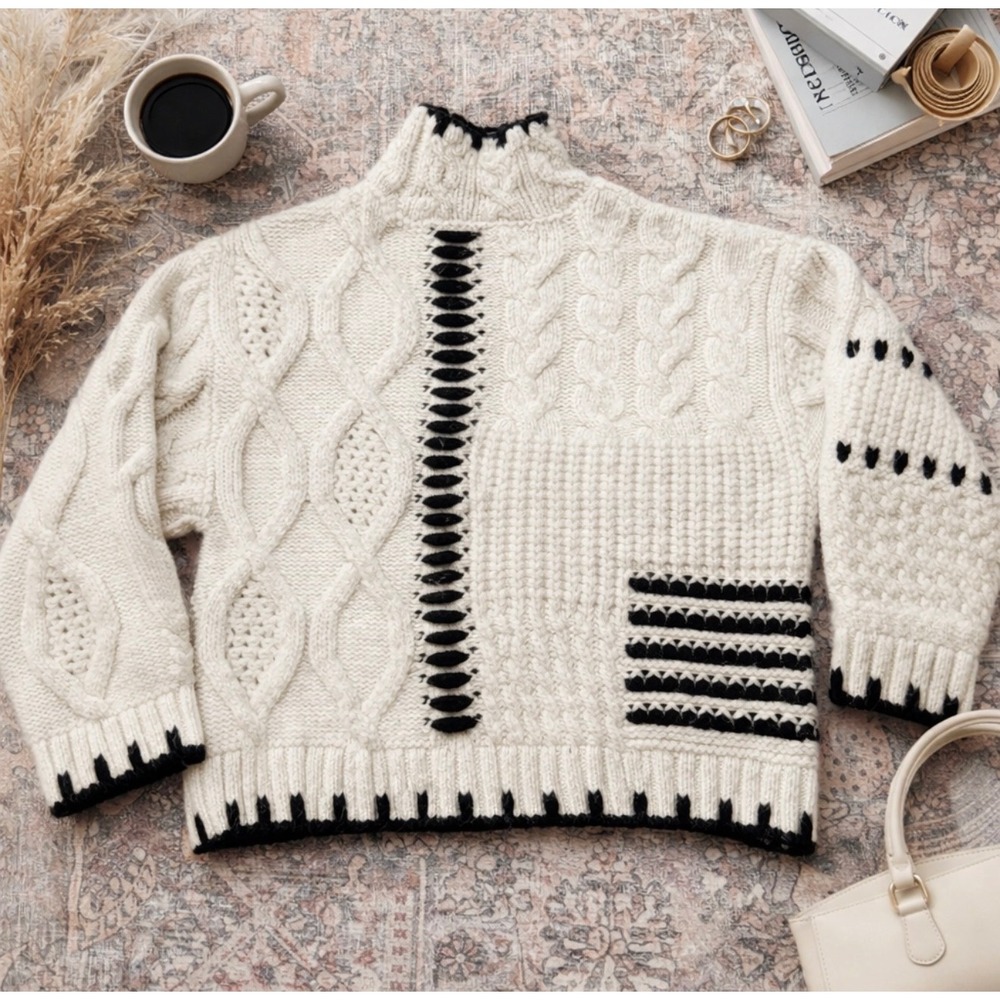 Zara Chunky Cable Knit Sweater | Black & Ivory Graphic | Mock Neck | Oversized S
